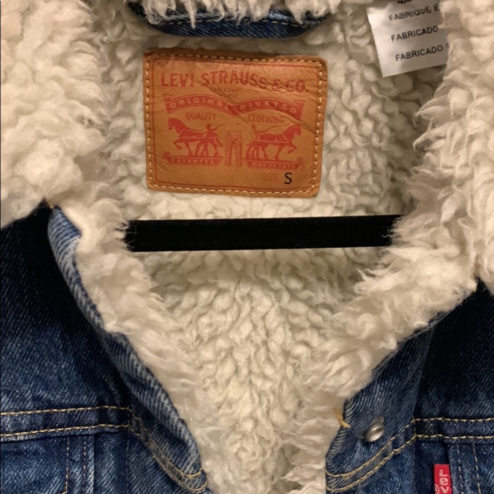 Levi’s fur lined denim jacket